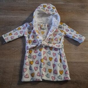 Modern Baby Cozy White Hooded Robe Multicolored Heart Print Size 0-9 Months